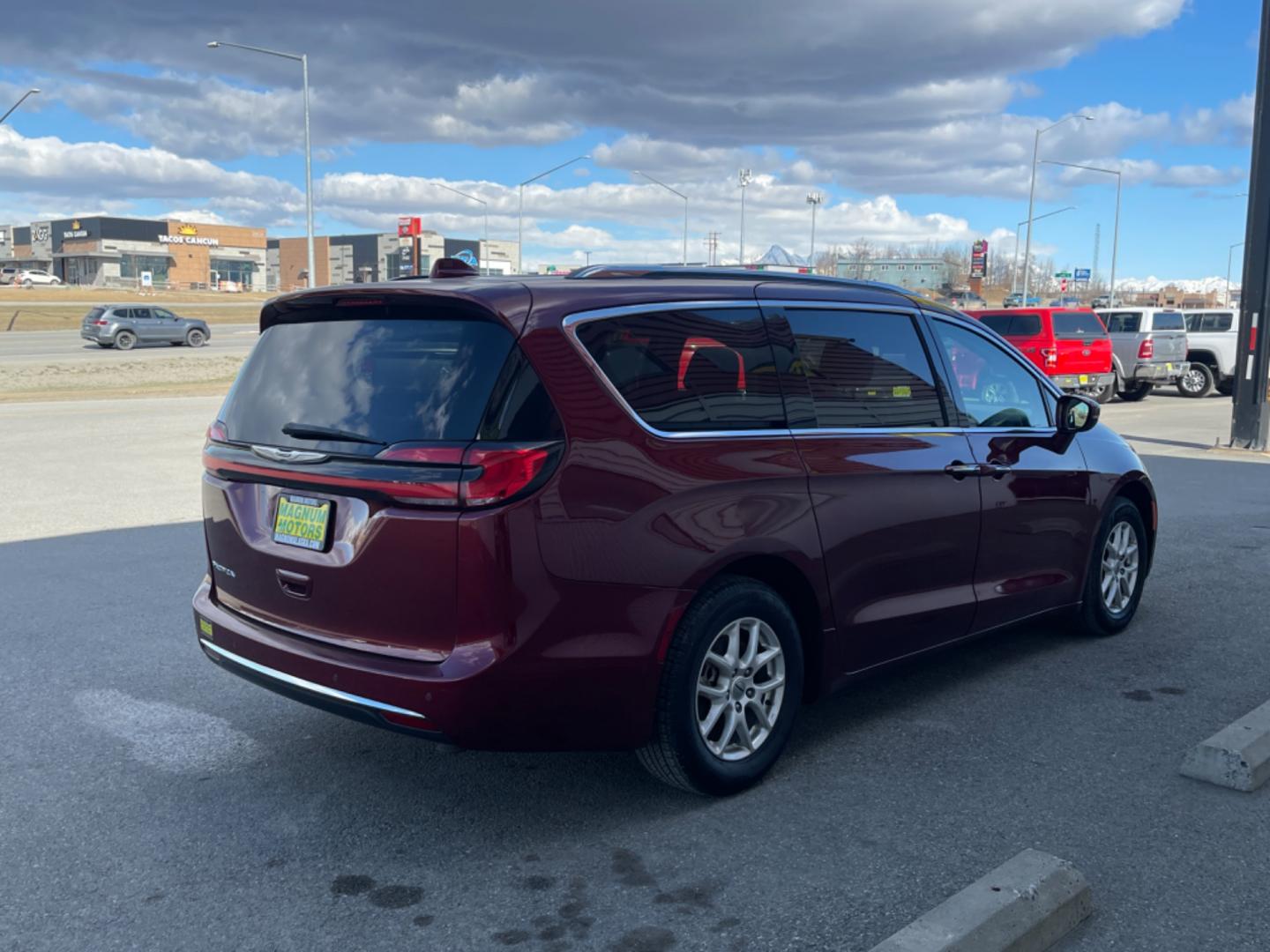 2021 RED CHRYSLER PACIFICA TOURING L (2C4RC1BG8MR) with an 3.6L engine, Automatic transmission, located at 1960 Industrial Drive, Wasilla, 99654, (907) 274-2277, 61.573475, -149.400146 - Photo#3